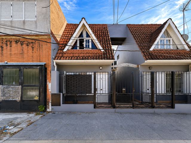 San Martin 1031, Moron - u$s 72.000.-
