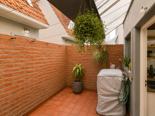 San Martin 1031, Moron - foto 15